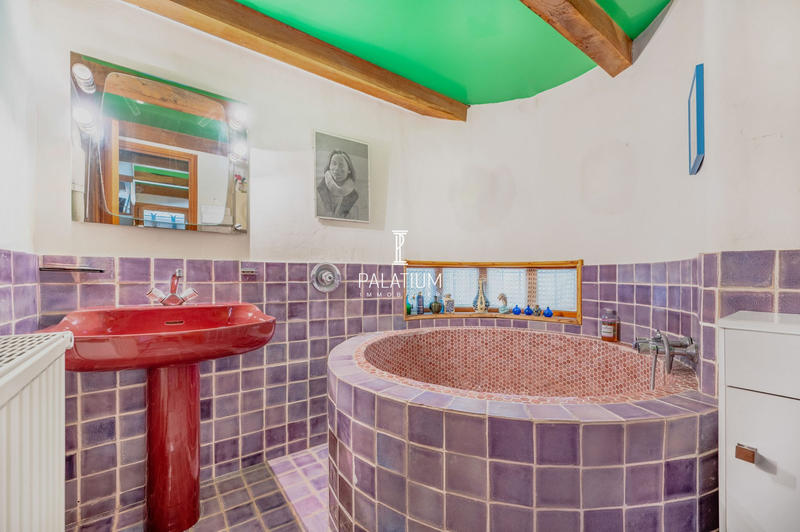 Maison ancienne - 235 m² - 8 pièces