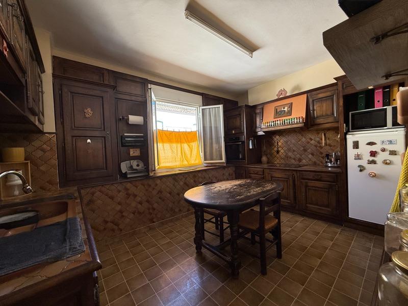 Appartement - 180 m² - 7 pièces