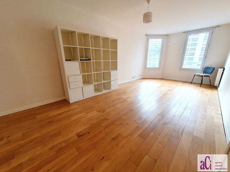 Appartement - 58 m² - 2 pièces