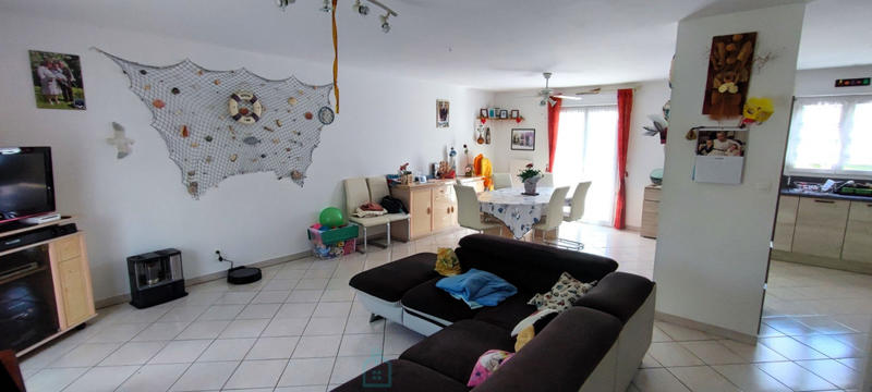 Maison - 122 m² - 7 pièces