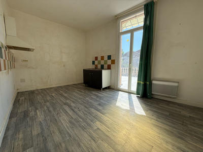 Appartement - 140 m² - 5 pièces