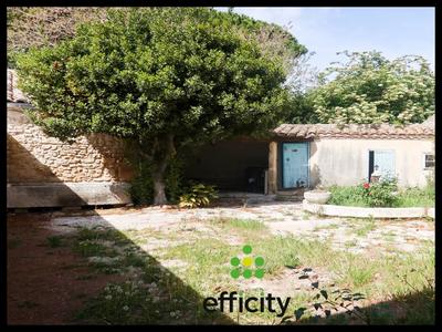 Maison - 262 m² - 6 pièces