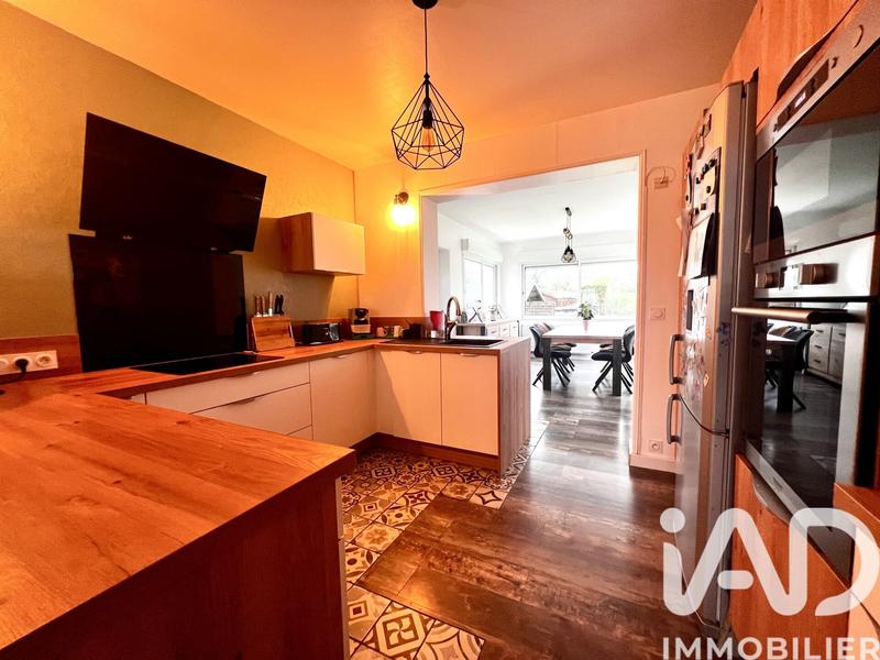 Maison - 145 m² - 7 pièces