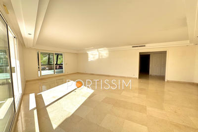 Appartement - 108 m² - 3 pièces