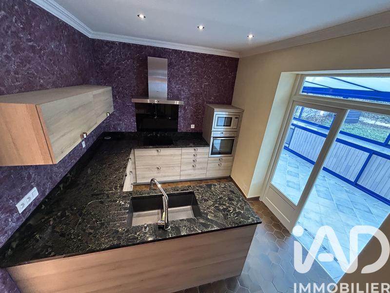 Maison - 160 m² - 5 pièces