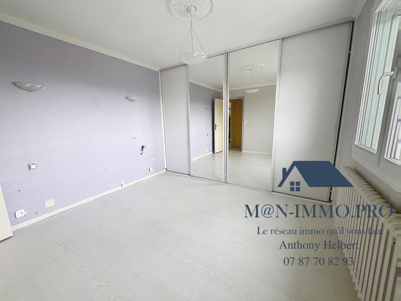Maison traditionnelle - 128 m² - 7 pièces