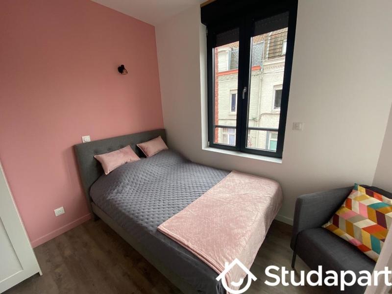 Chambre - 12 m² - 1 pièce