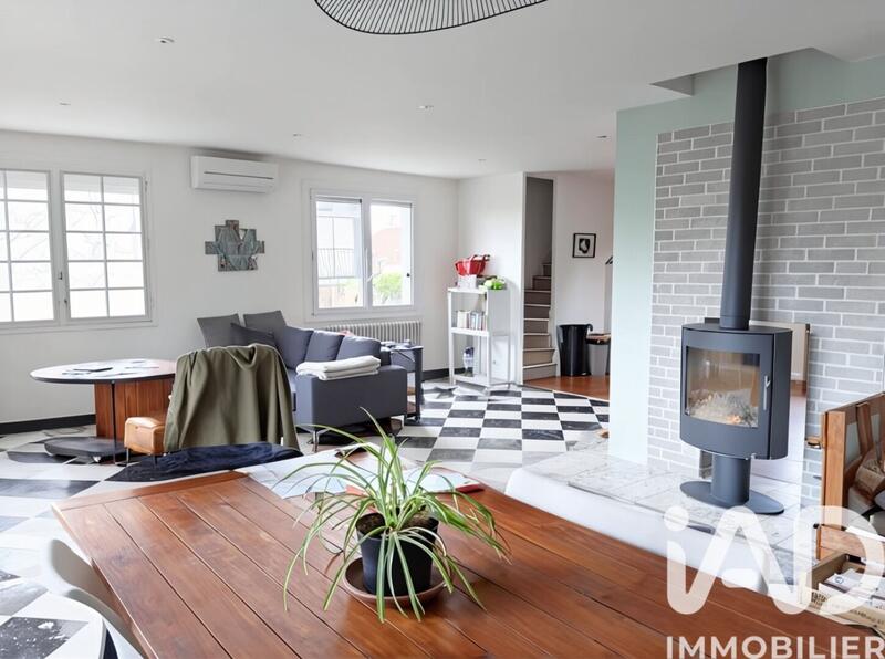 Maison - 171 m² - 6 pièces