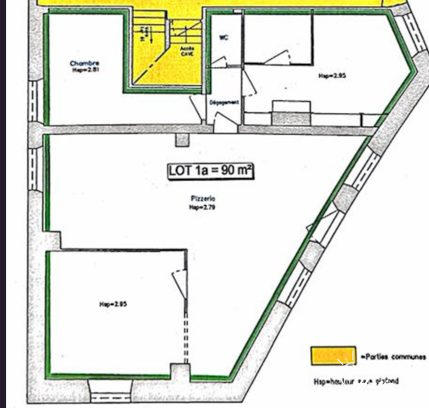 Appartement - 99 m² - 4 pièces