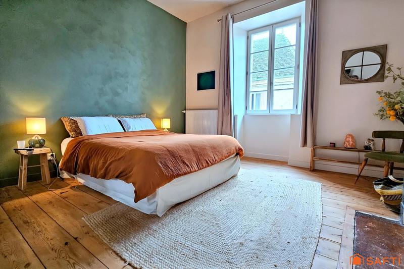 Maison de village - 148 m² - 8 pièces