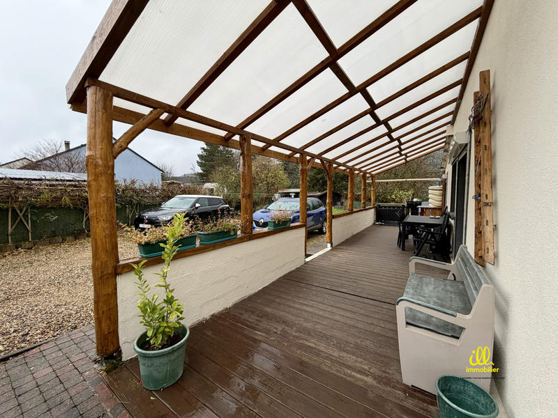 Maison - 80 m² - 4 pièces