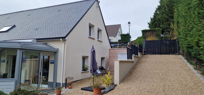 Maison - 125 m² - 5 pièces