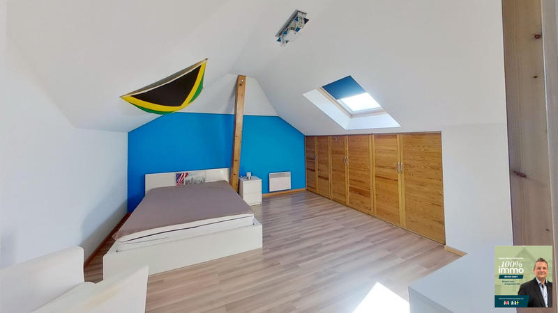 Maison - 260 m² - 6 pièces