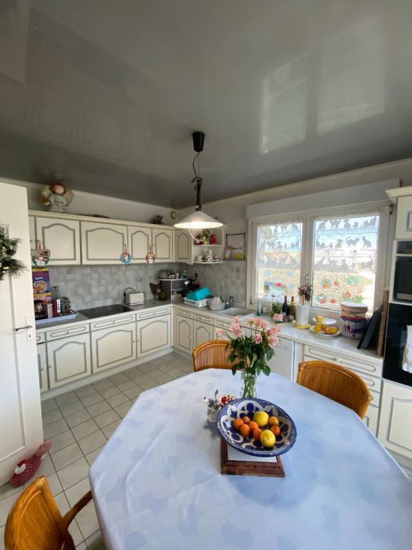 Maison - 218 m² - 6 pièces