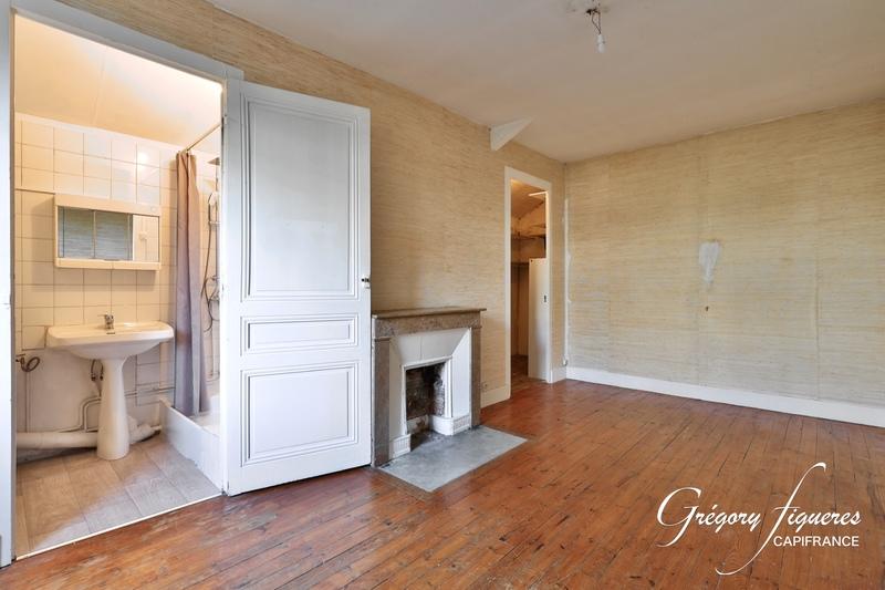 Maison - 200 m² - 8 pièces