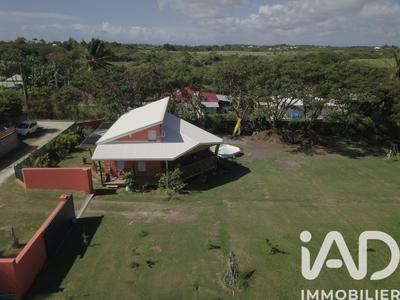 Maison - 64 m² - 3 pièces