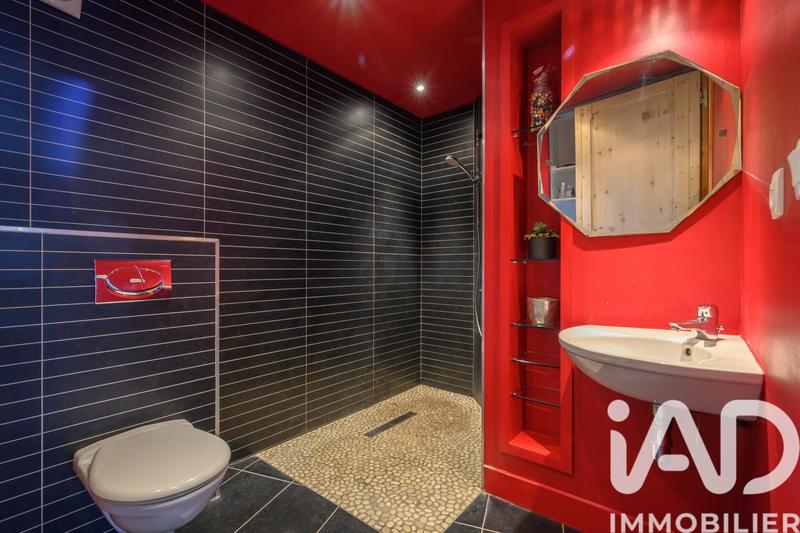 Maison - 314 m² - 7 pièces