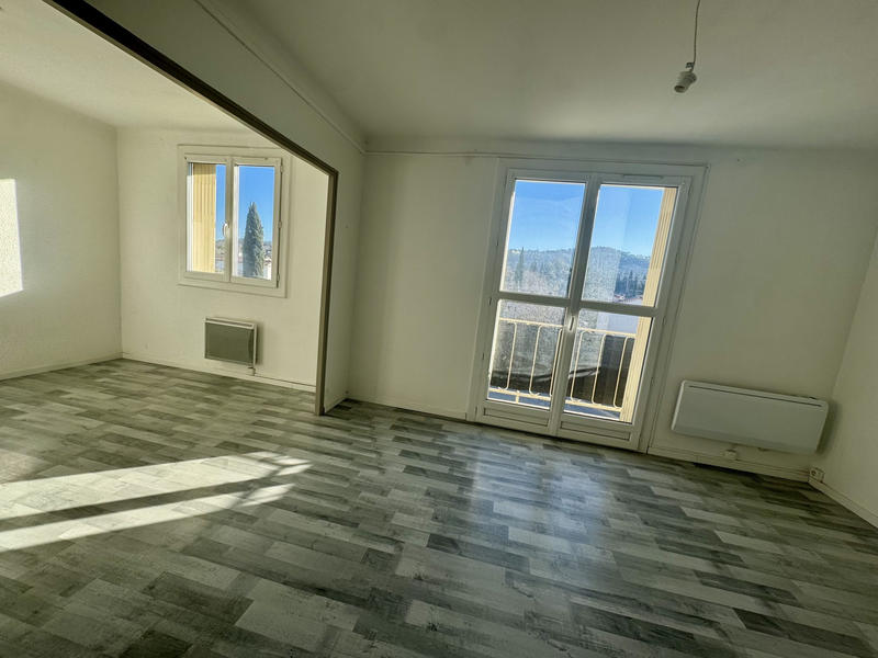 Appartement - 63 m² - 4 pièces