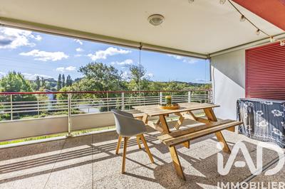 Appartement - 74 m² - 3 pièces