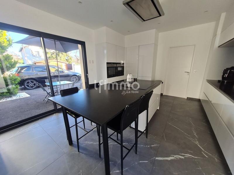 Châlet - 141 m² - 6 pièces