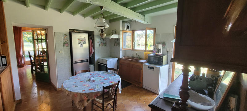 Maison - 145 m² - 8 pièces
