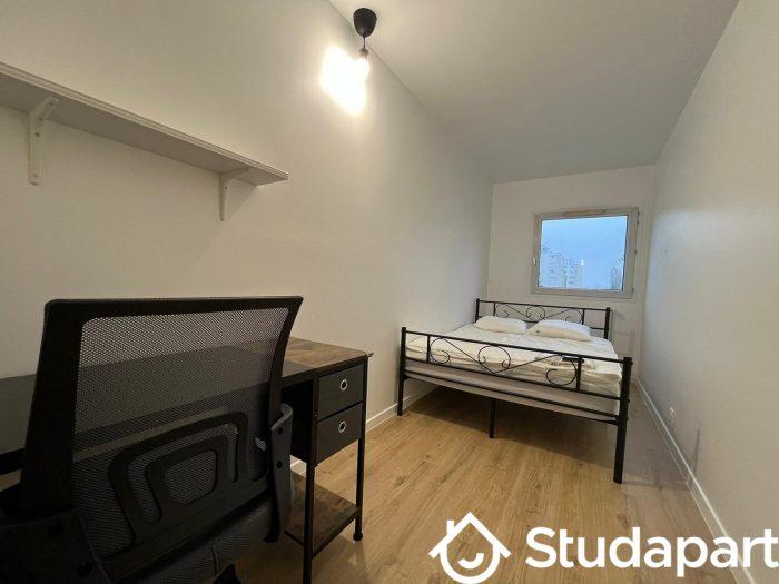 Chambre - 11 m² - 1 pièce