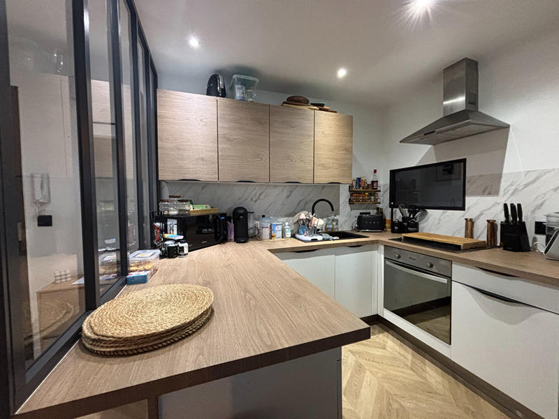 Appartement - 70 m² - 3 pièces