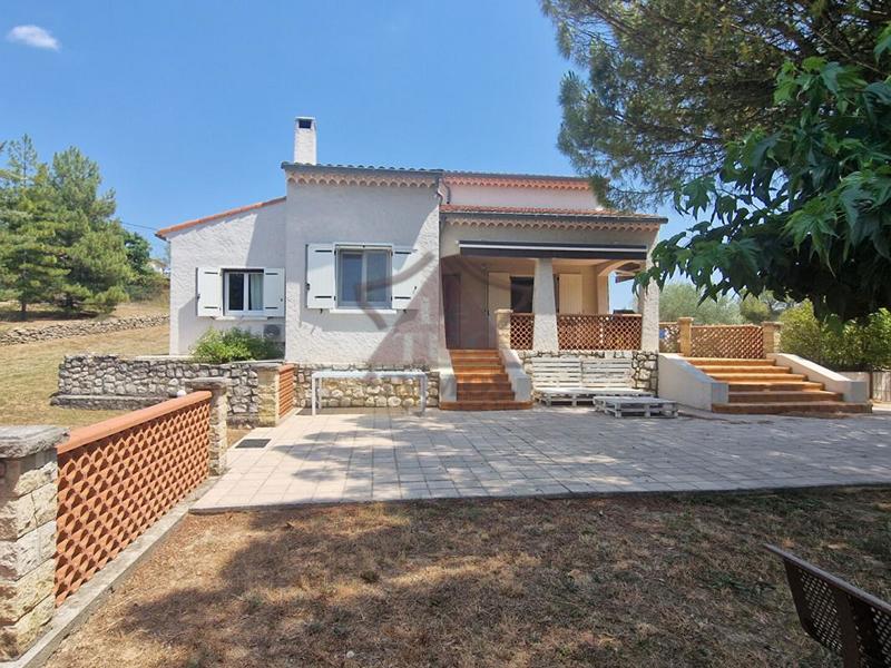 Propriété - 129 m² - 5 pièces