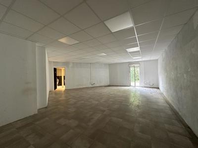 Local commercial - 165 m²
