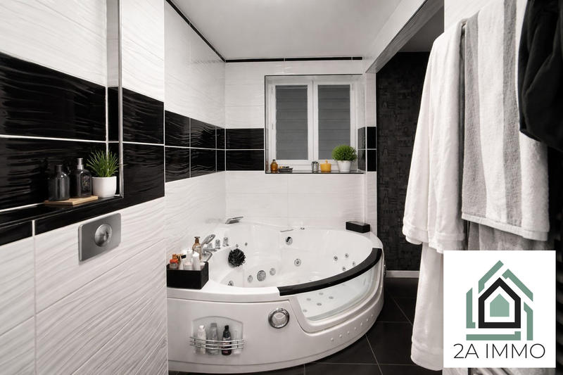 Maison - 173 m² - 5 pièces