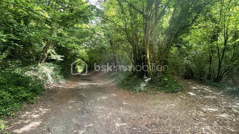 Terrain de loisirs - 1 900 m²