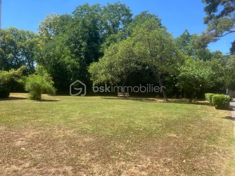 Appartement - 79 m² - 3 pièces