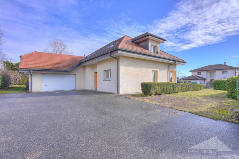 Maison - 158 m² - 5 pièces