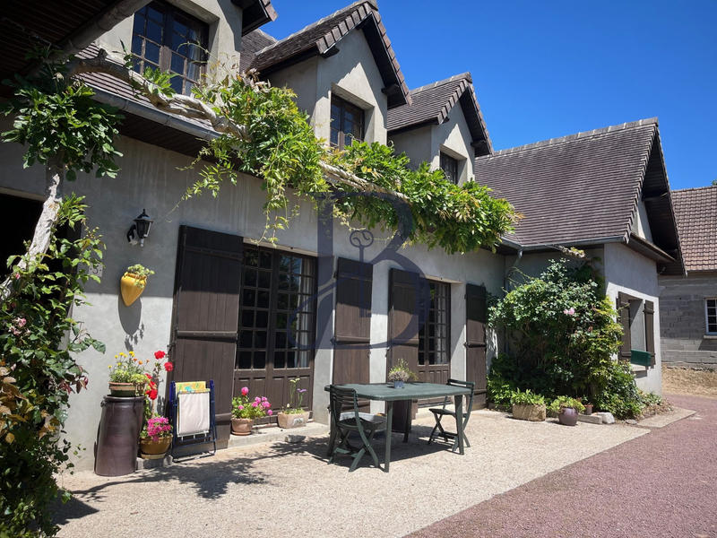 Maison - 165 m² - 7 pièces