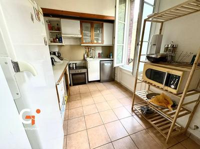 Appartement - 82 m² - 3 pièces