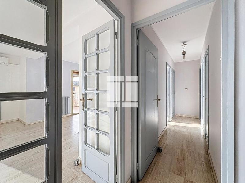 Appartement - 85 m² - 4 pièces