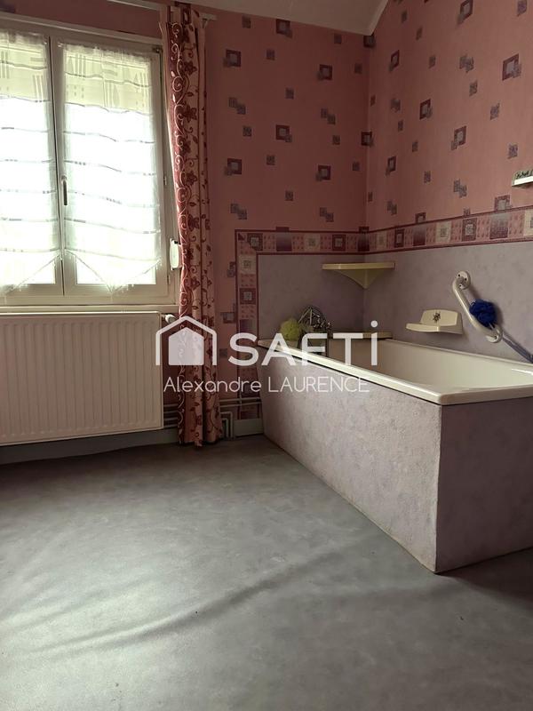 Maison - 80 m² - 6 pièces