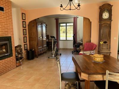 Villa - 229 m² - 5 pièces
