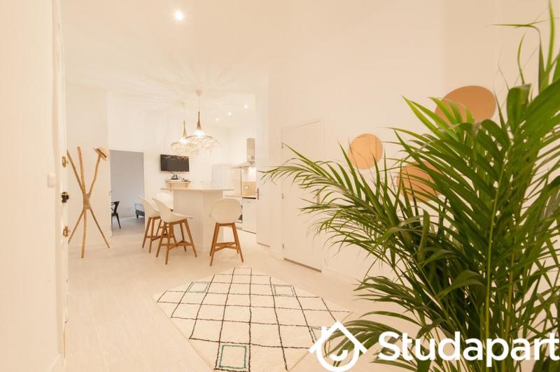 Chambre - 15 m² - 1 pièce