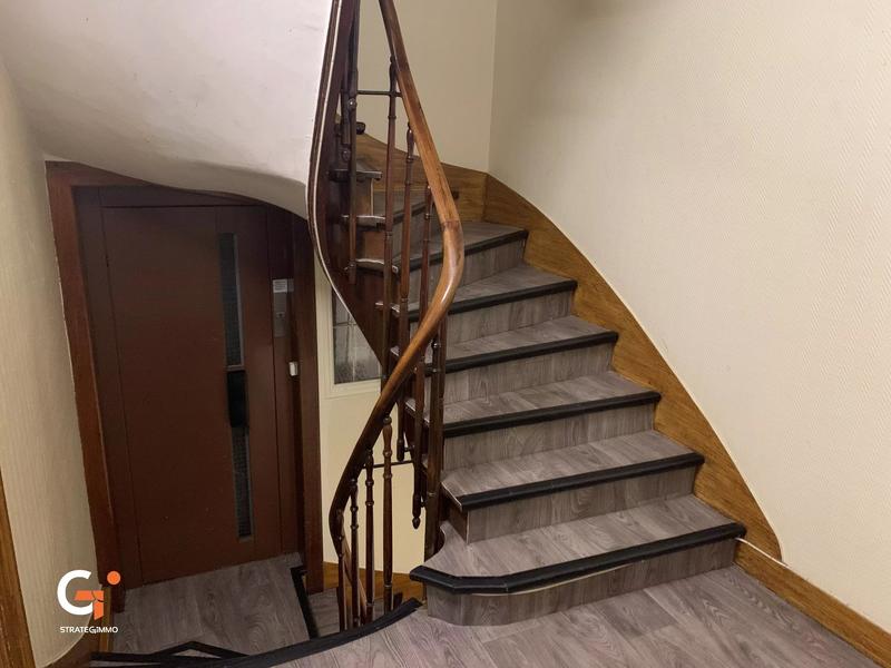 Appartement - 79 m² - 5 pièces