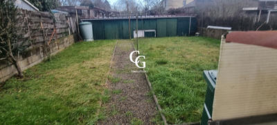 Maison traditionnelle - 96 m² - 7 pièces