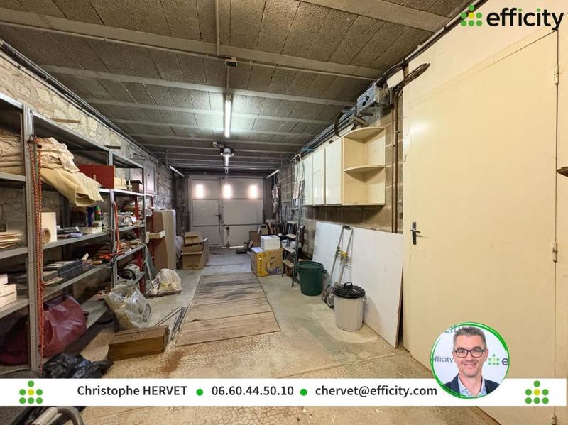 Maison - 263 m² - 8 pièces