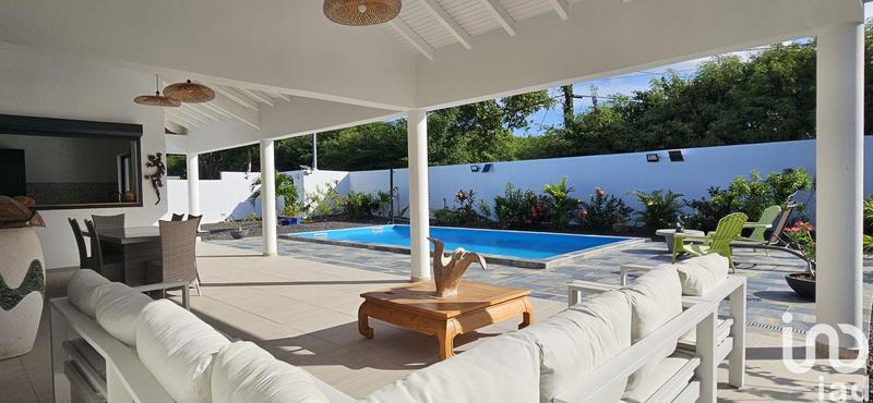 Maison - 111 m² - 4 pièces