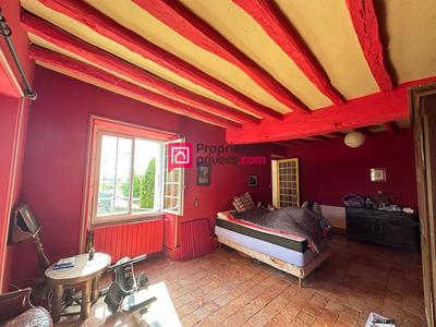 Maison - 190 m² - 5 pièces