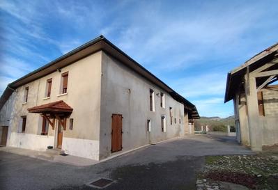 Maison - 170 m² - 8 pièces