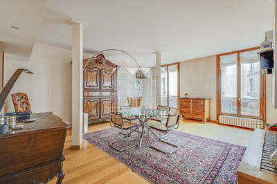 Appartement - 144 m² - 4 pièces