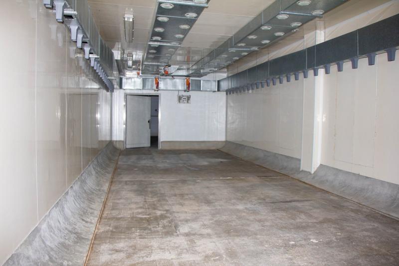 Entrepôt - 900 m² - 10 pièces