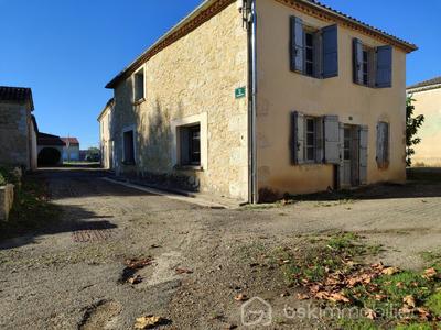 Maison de village - 116 m² - 6 pièces