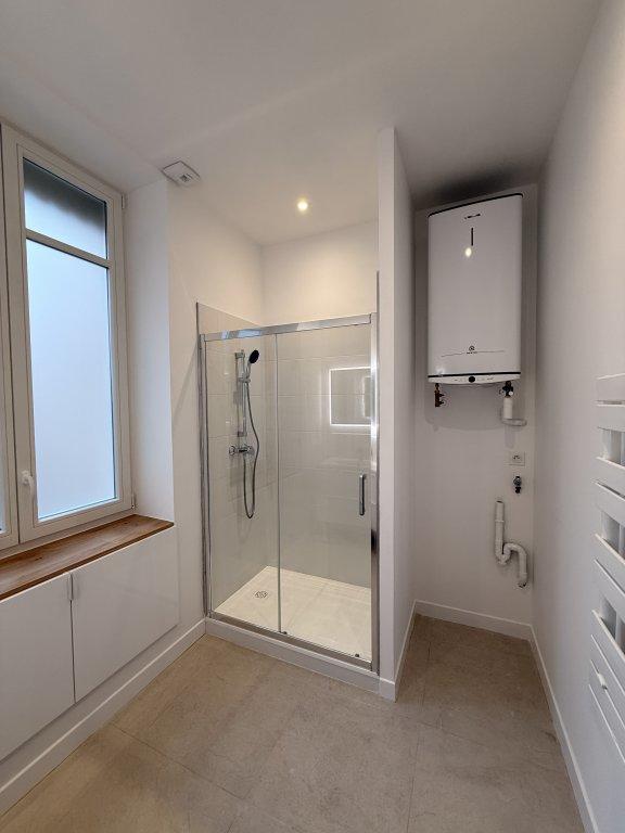 Appartement - 65 m² - 2 pièces