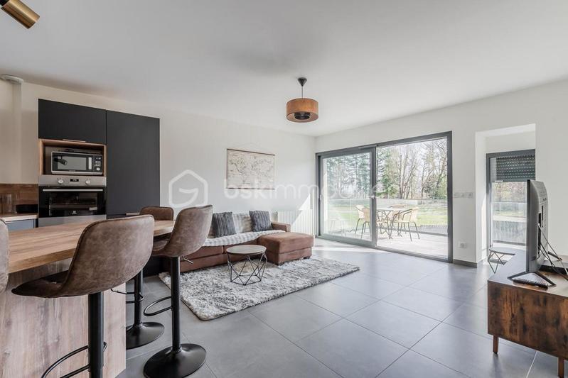 Appartement - 81 m² - 4 pièces